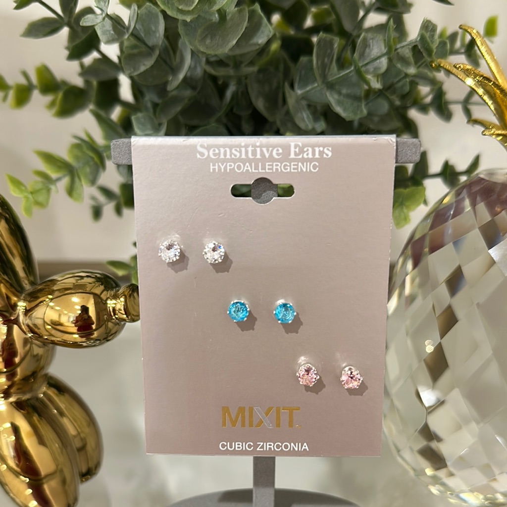 Mixit Hypoallergenic Zirconia Earrings 12$